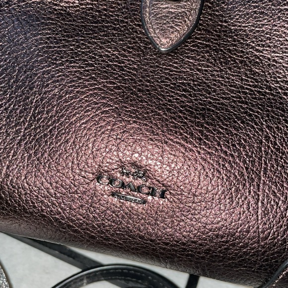 Coach. Mercer 24 - Picture 2 of 14